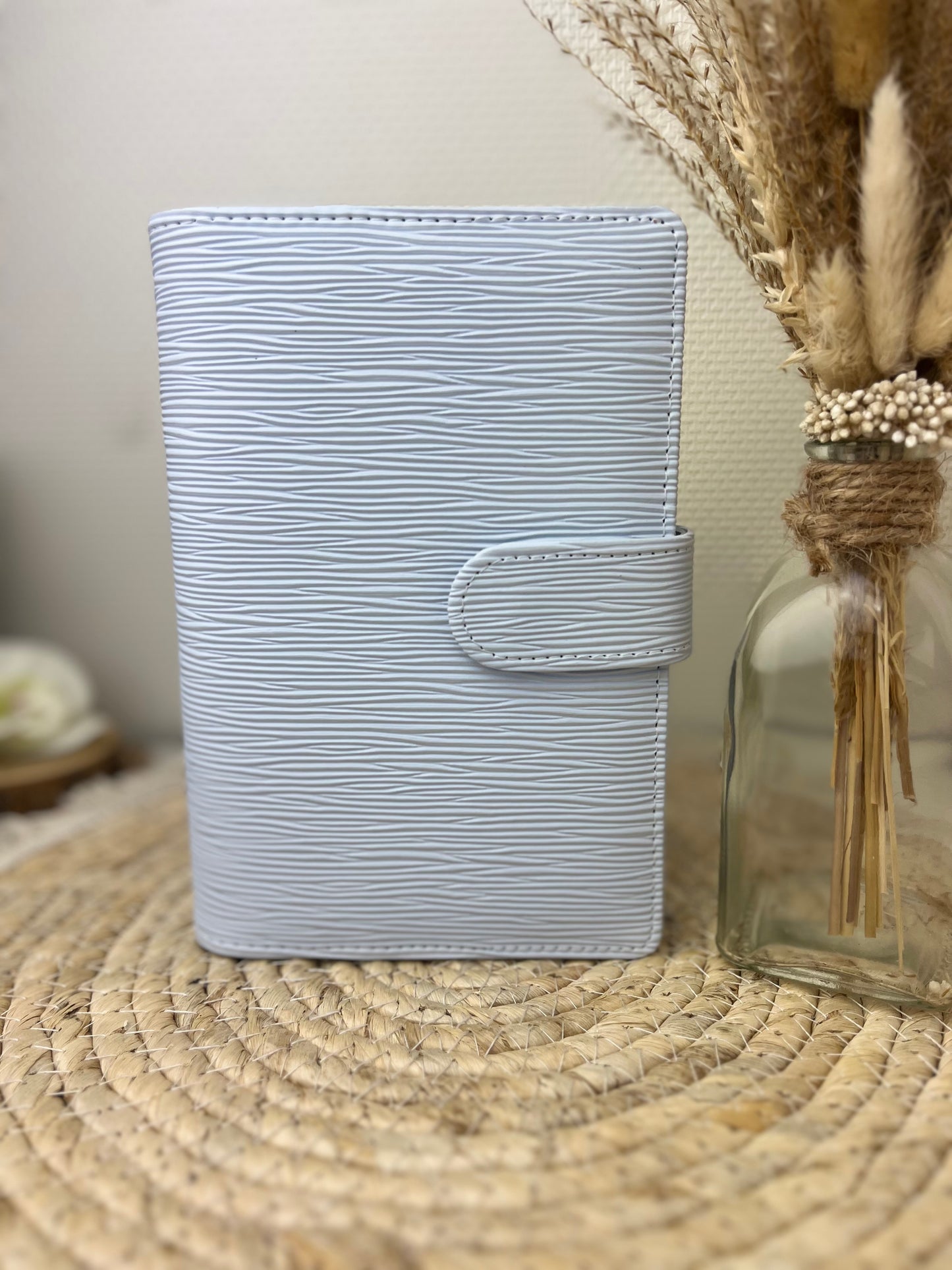 Saffiano binder a6 ijsblauw
