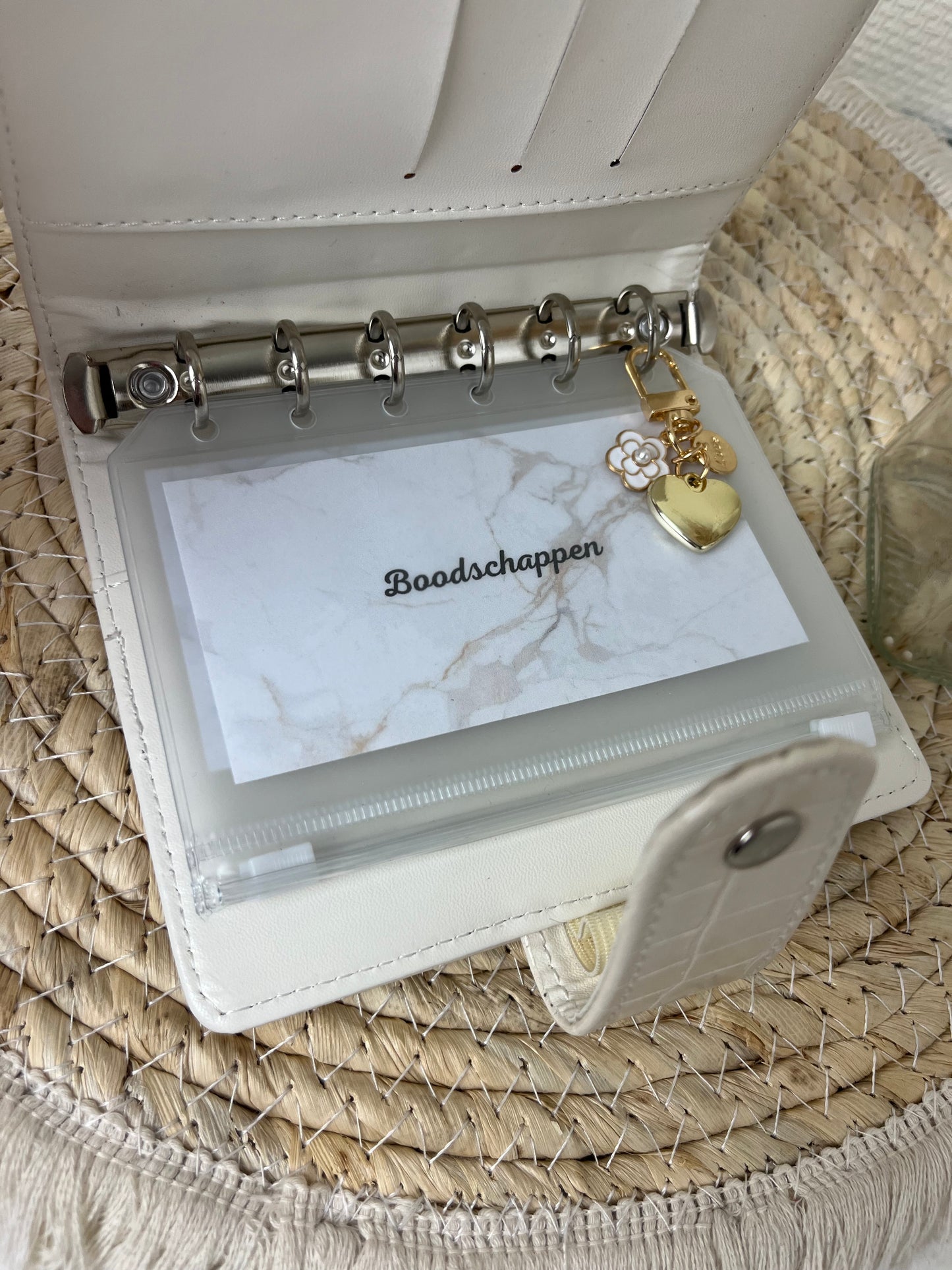A7 binder croco wit