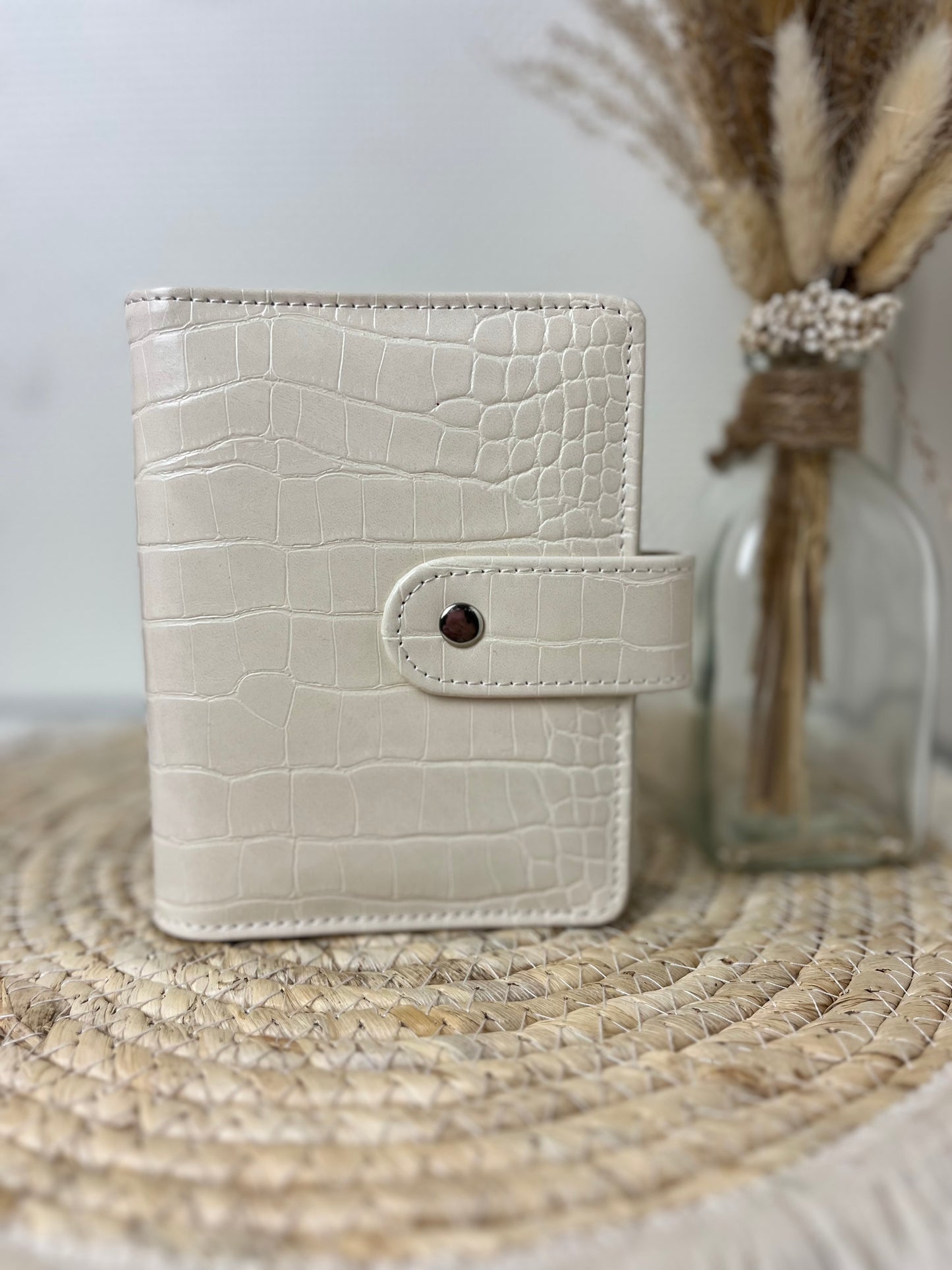 A7 binder croco wit