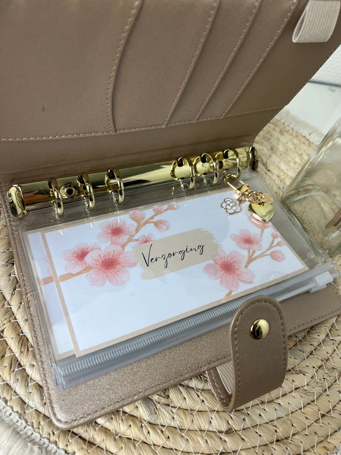 Binder beige metallic goude ringband