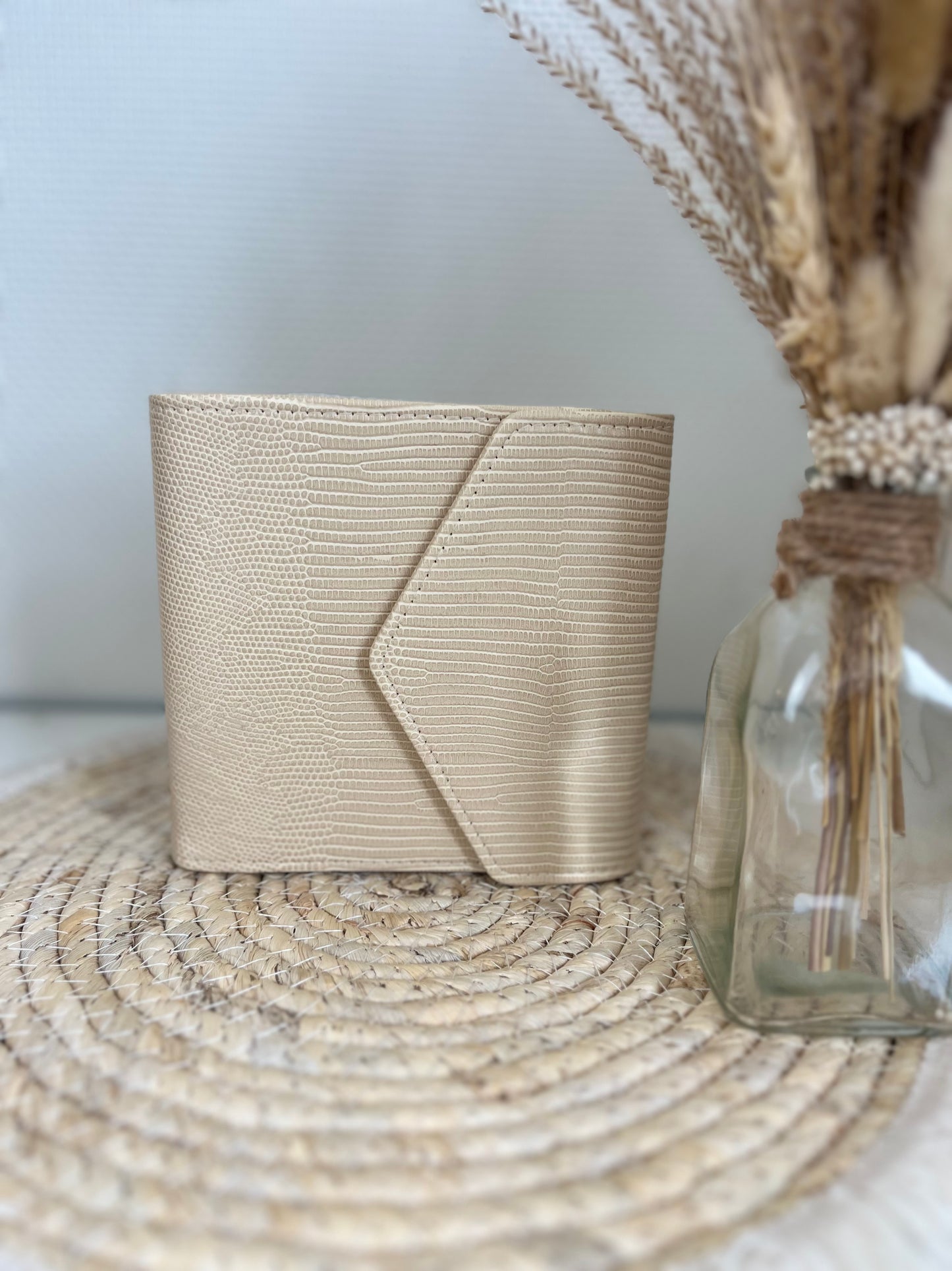 Luxe a7 Lizzard binder
