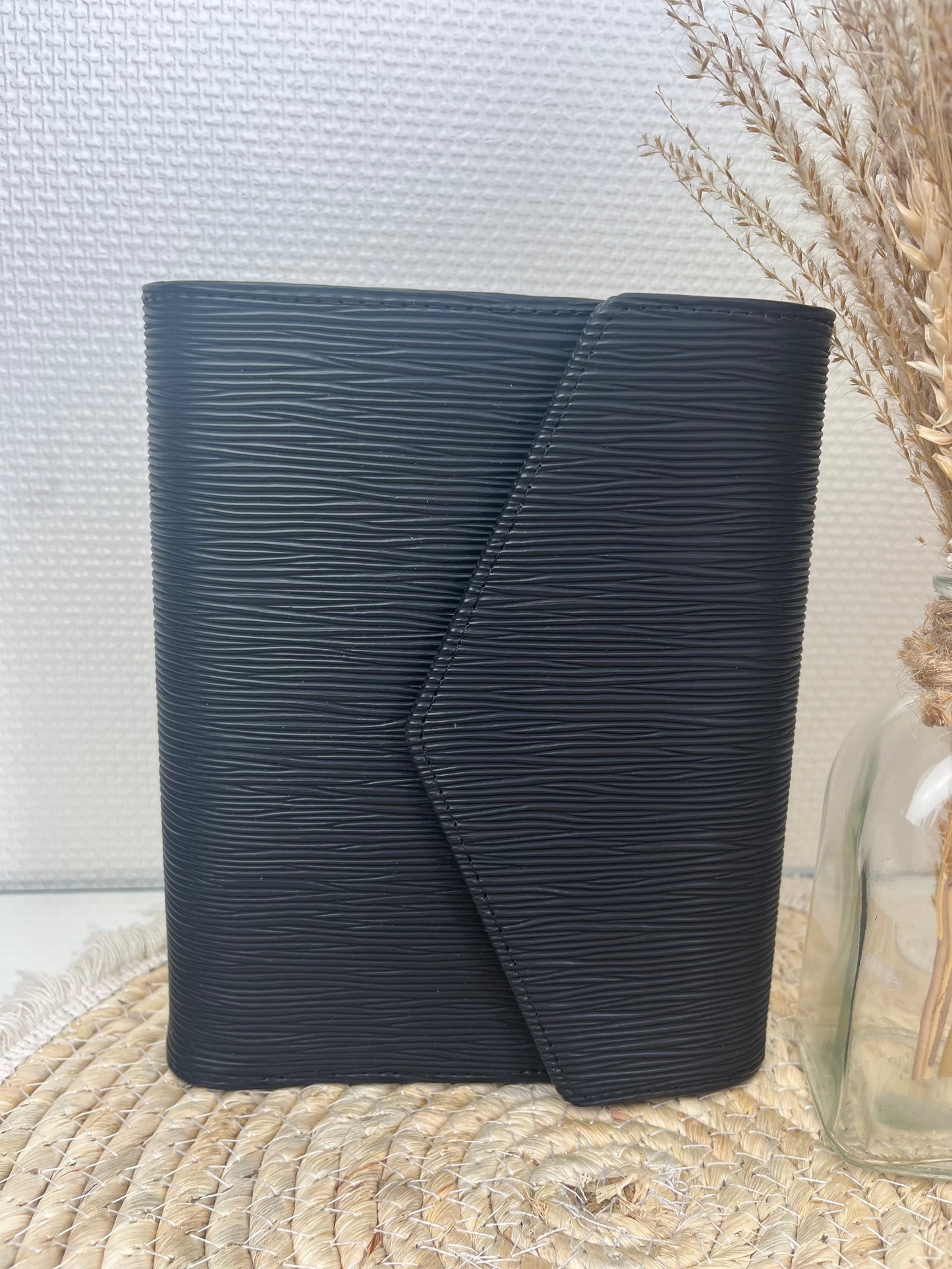 Envelope binder zwart
