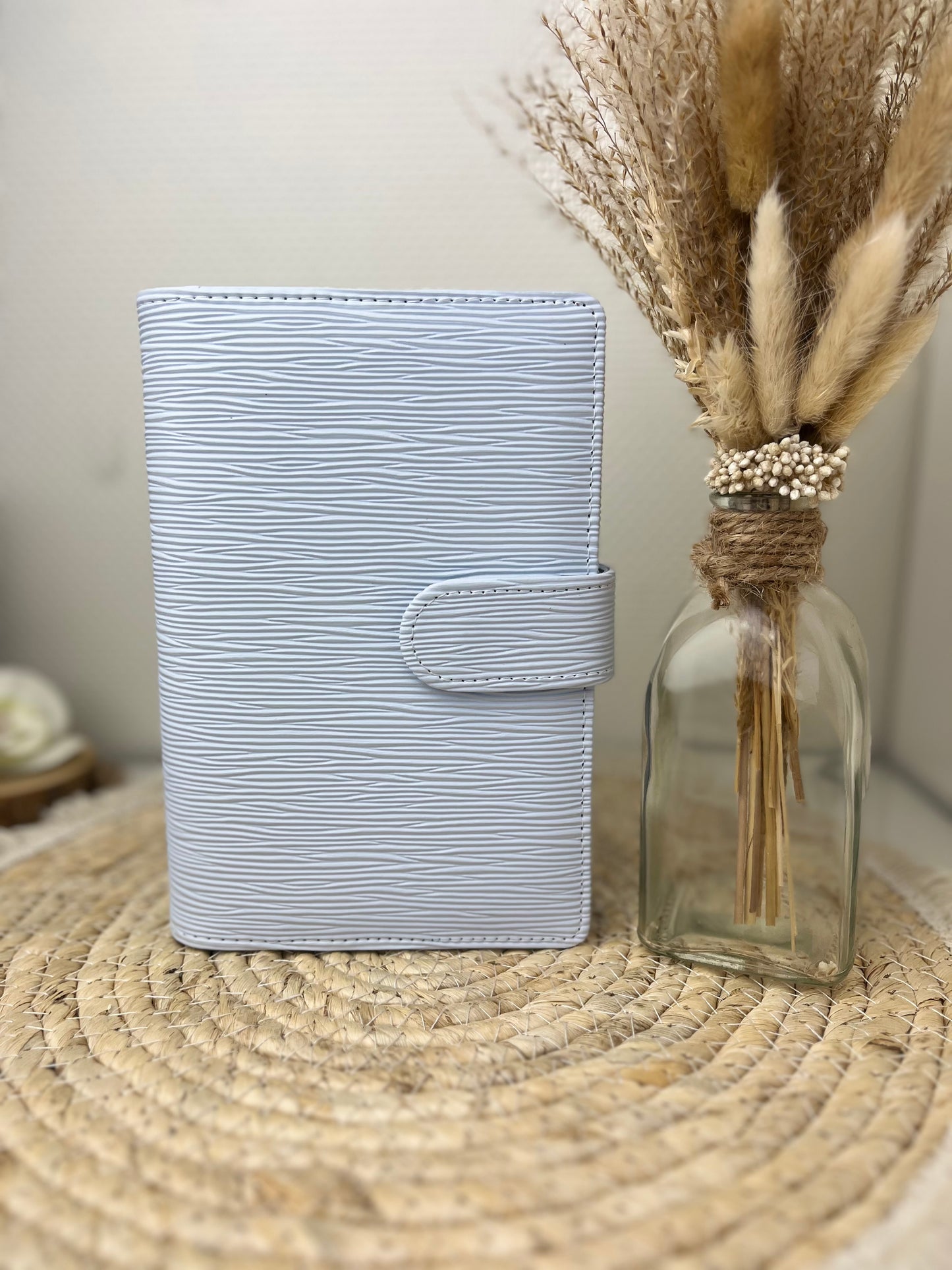 Saffiano binder a6 ijsblauw