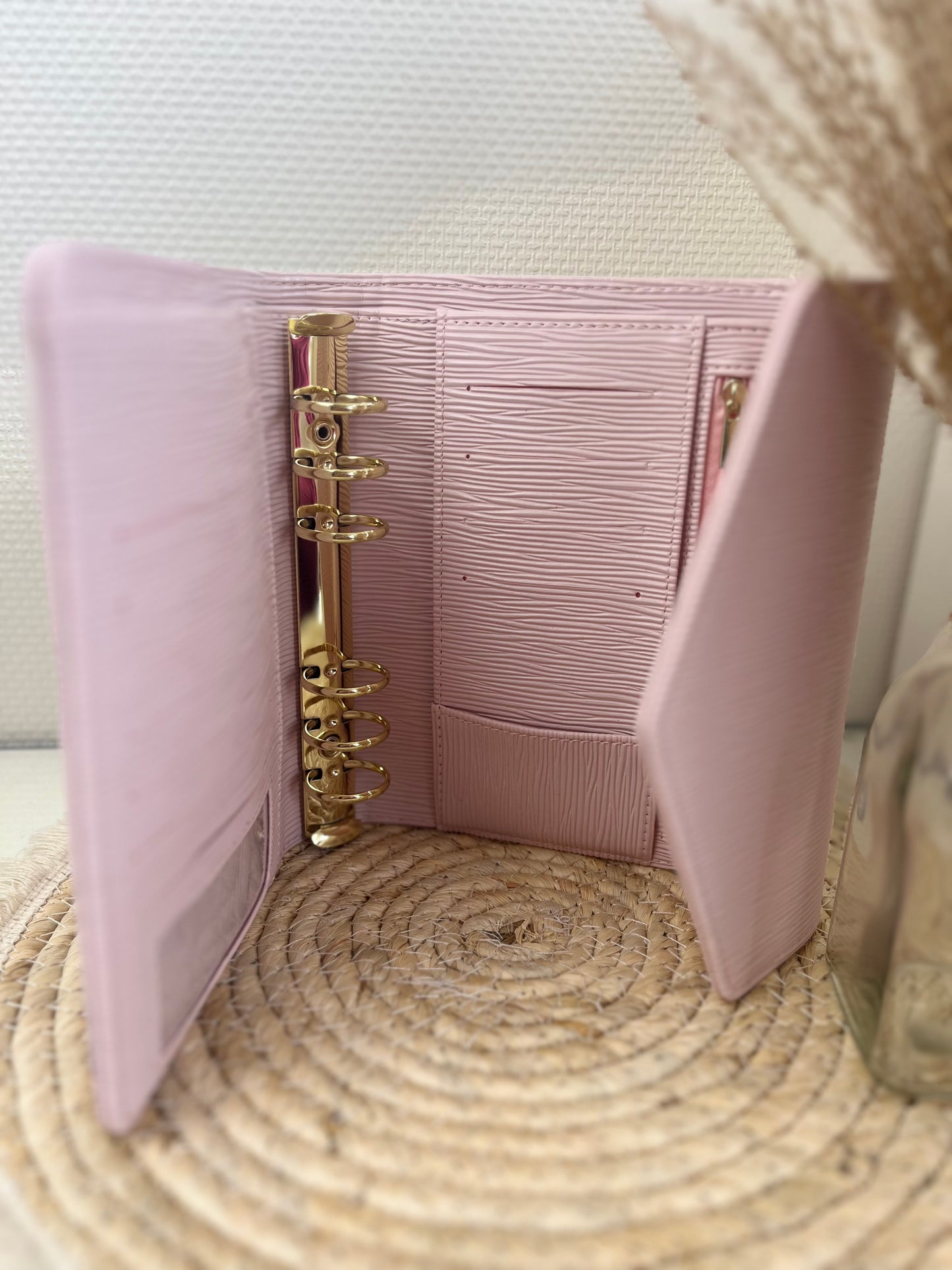 Envelope binder saffiano baby roze