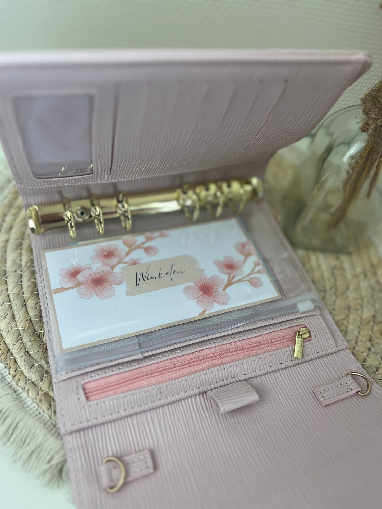 Envelope binder saffiano baby roze