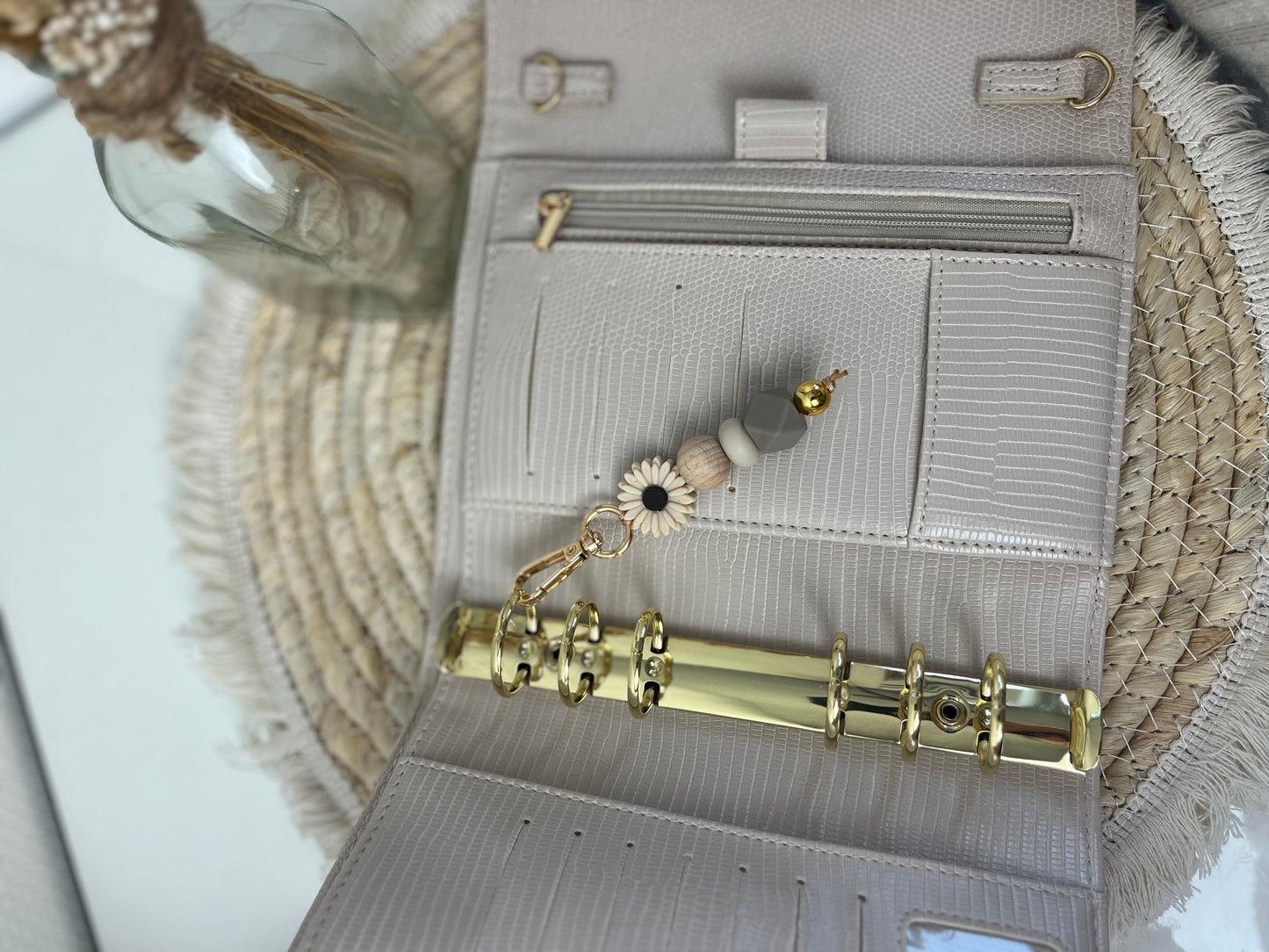 Luxe Lizzard binder beige