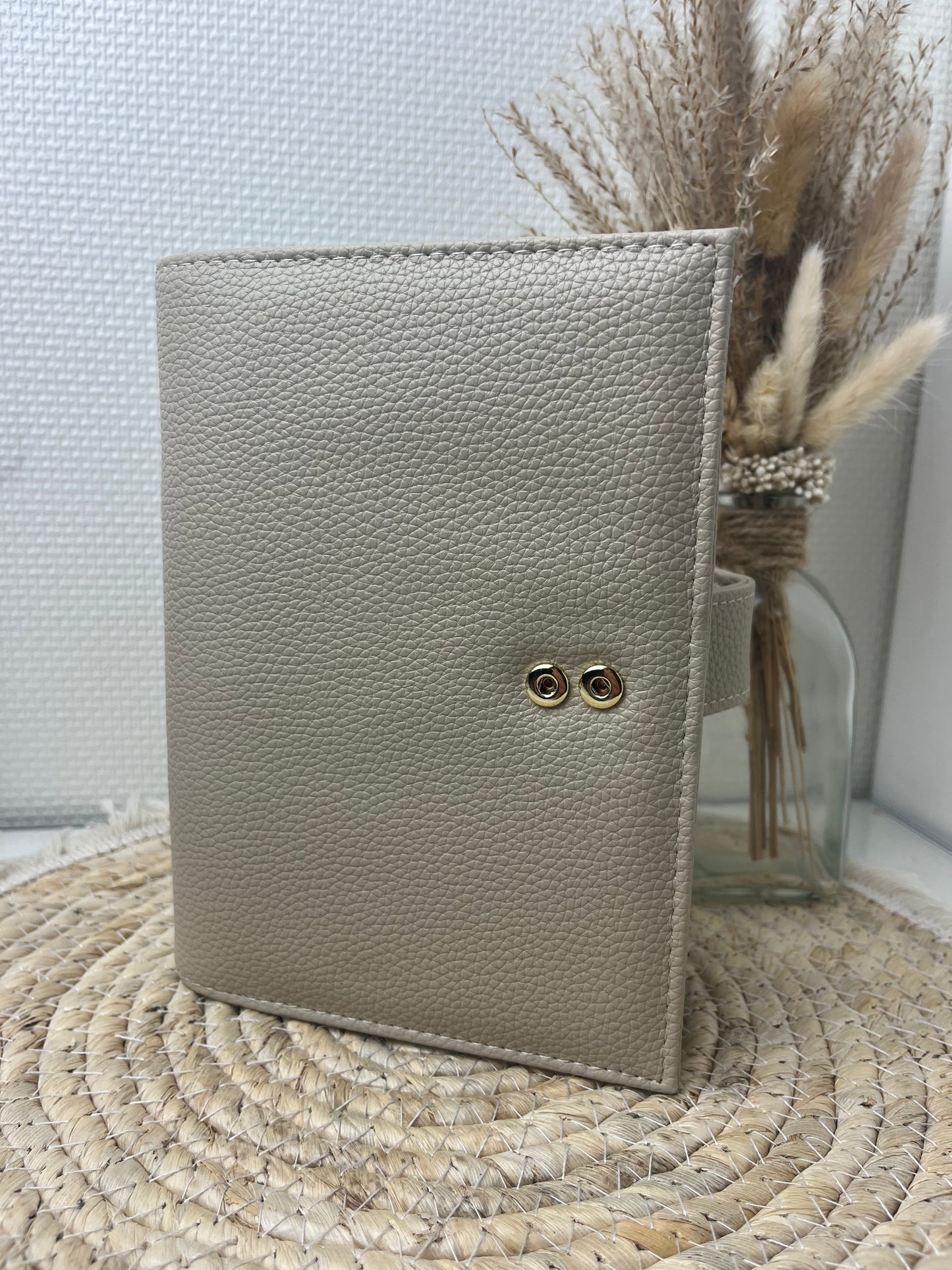 Candy binder beige a6