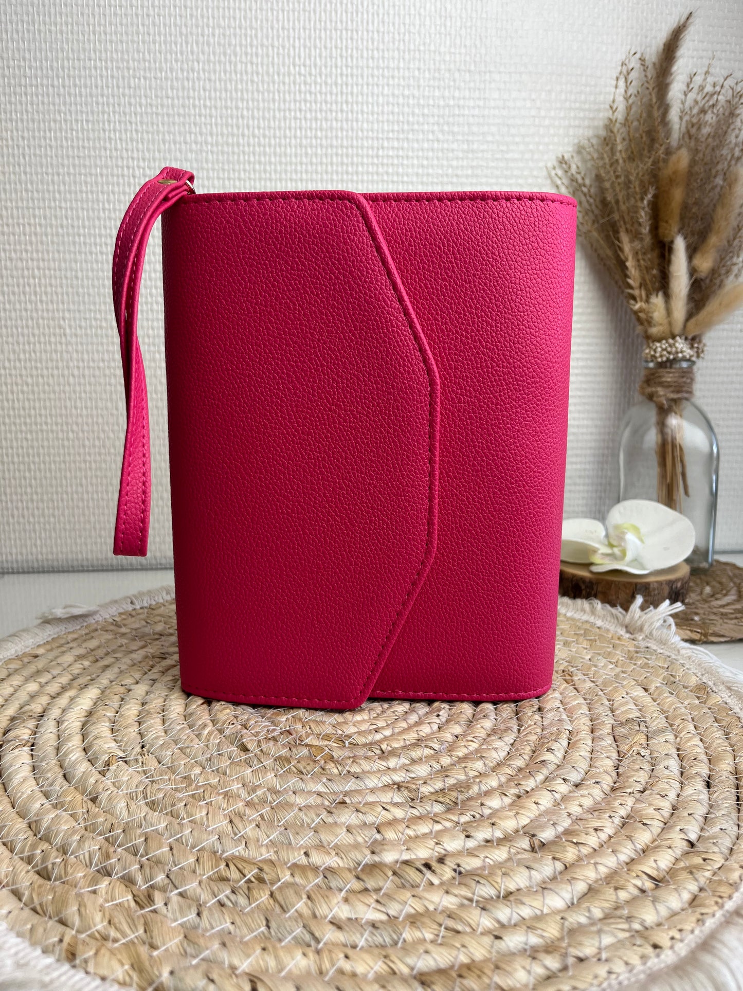 Diva A6 binder fuchsia