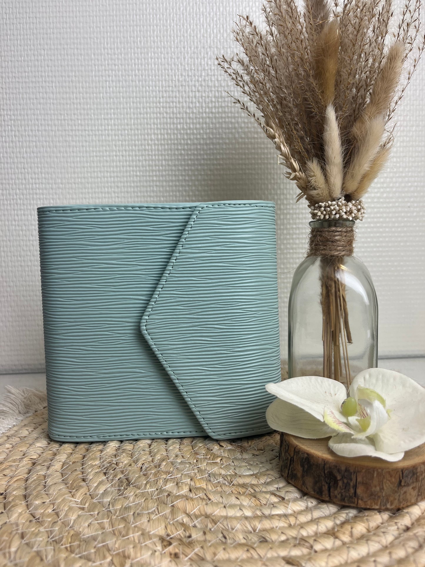 A7 envelop binder mint