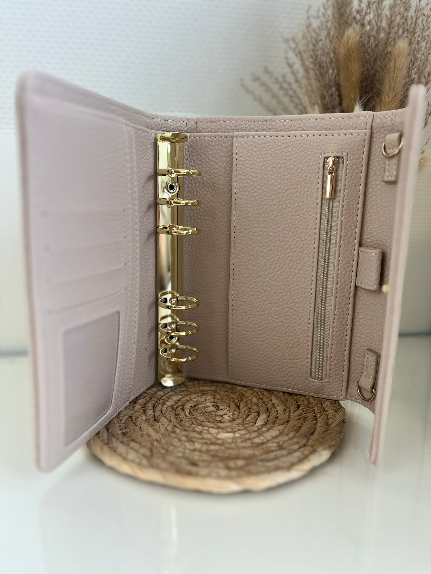 Luxe binder pebble beige