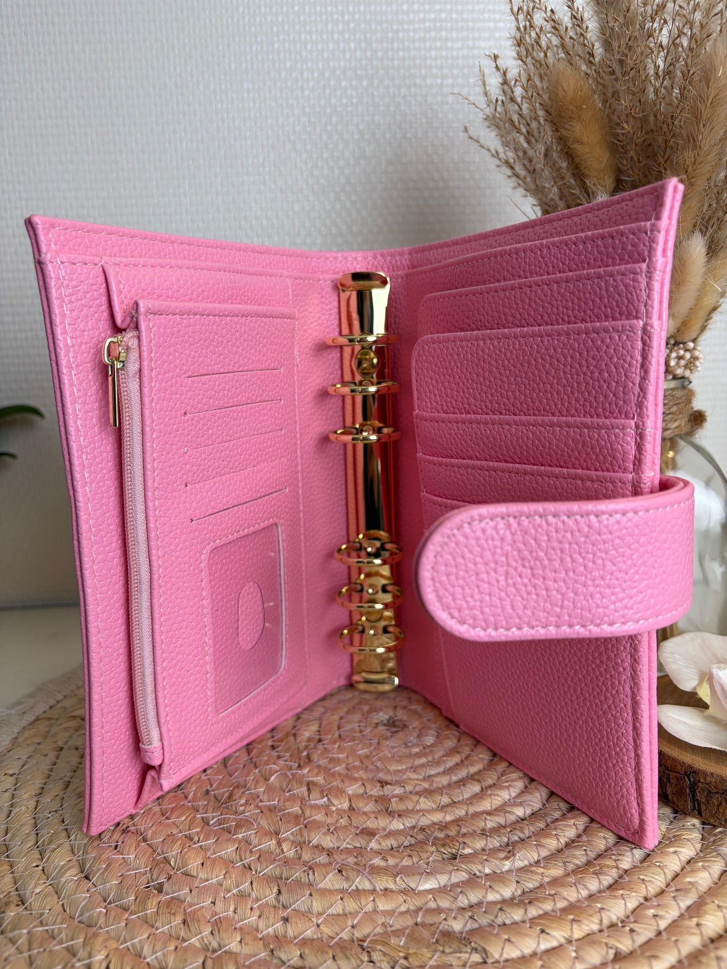 A6 binder dubbele drukknoop Barbie roze