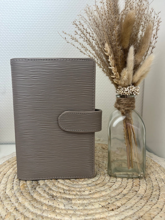 Saffiano binder a6 taupe