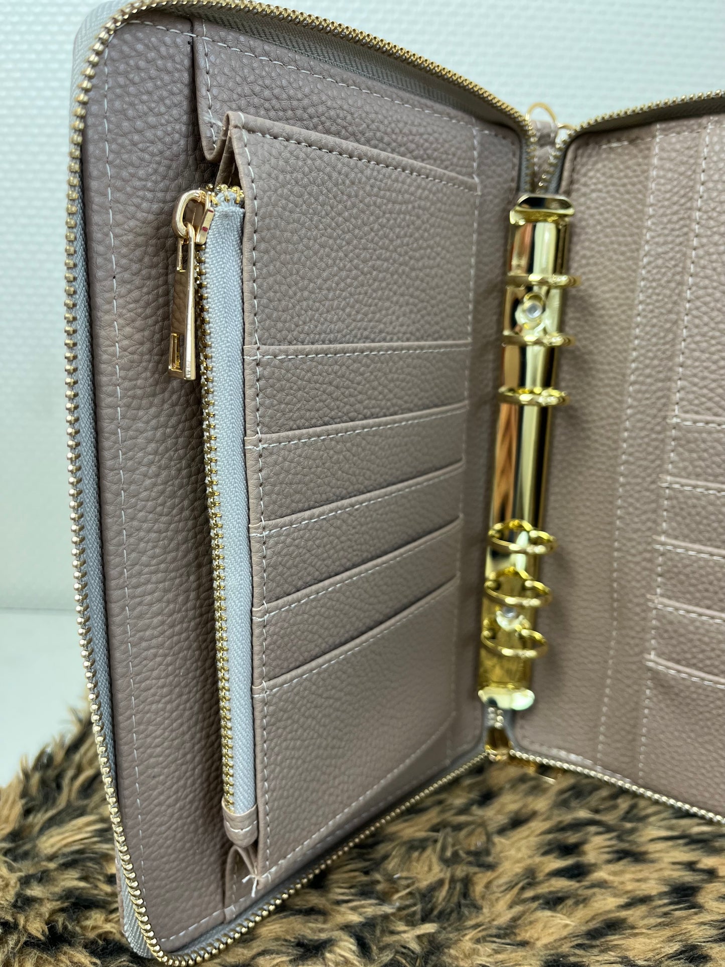 Luxe rits binder taupe