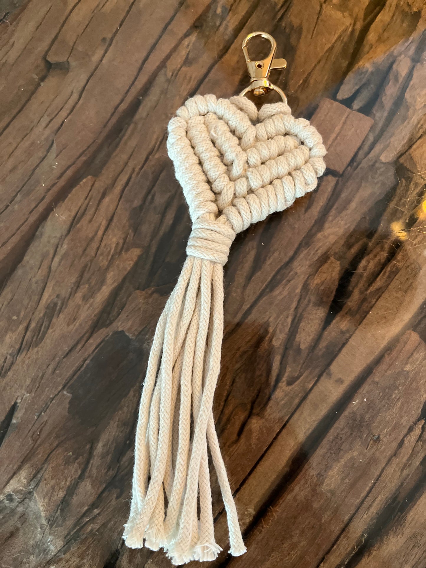 Sleutelhanger macramé hart