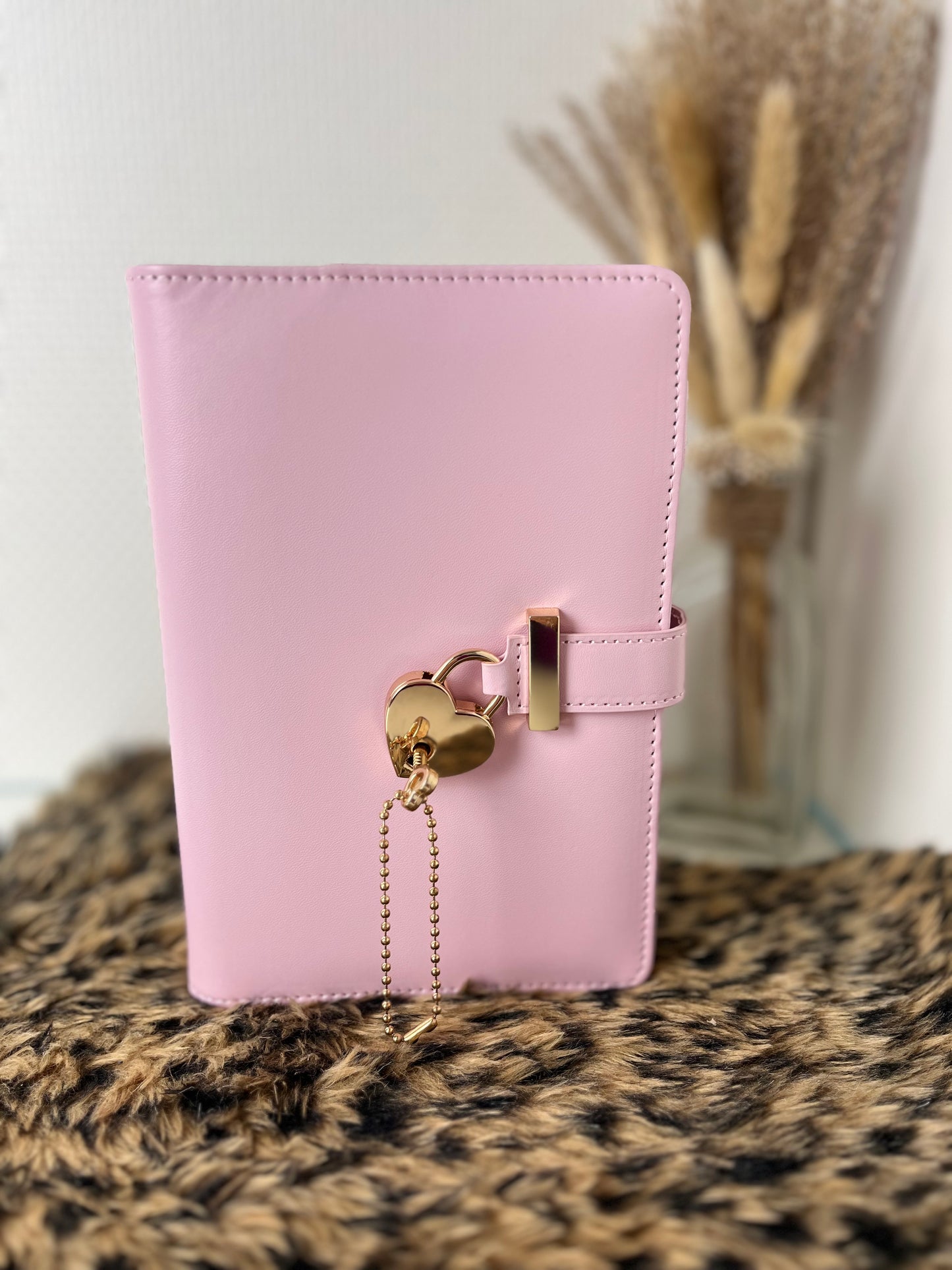 Binder slot roze