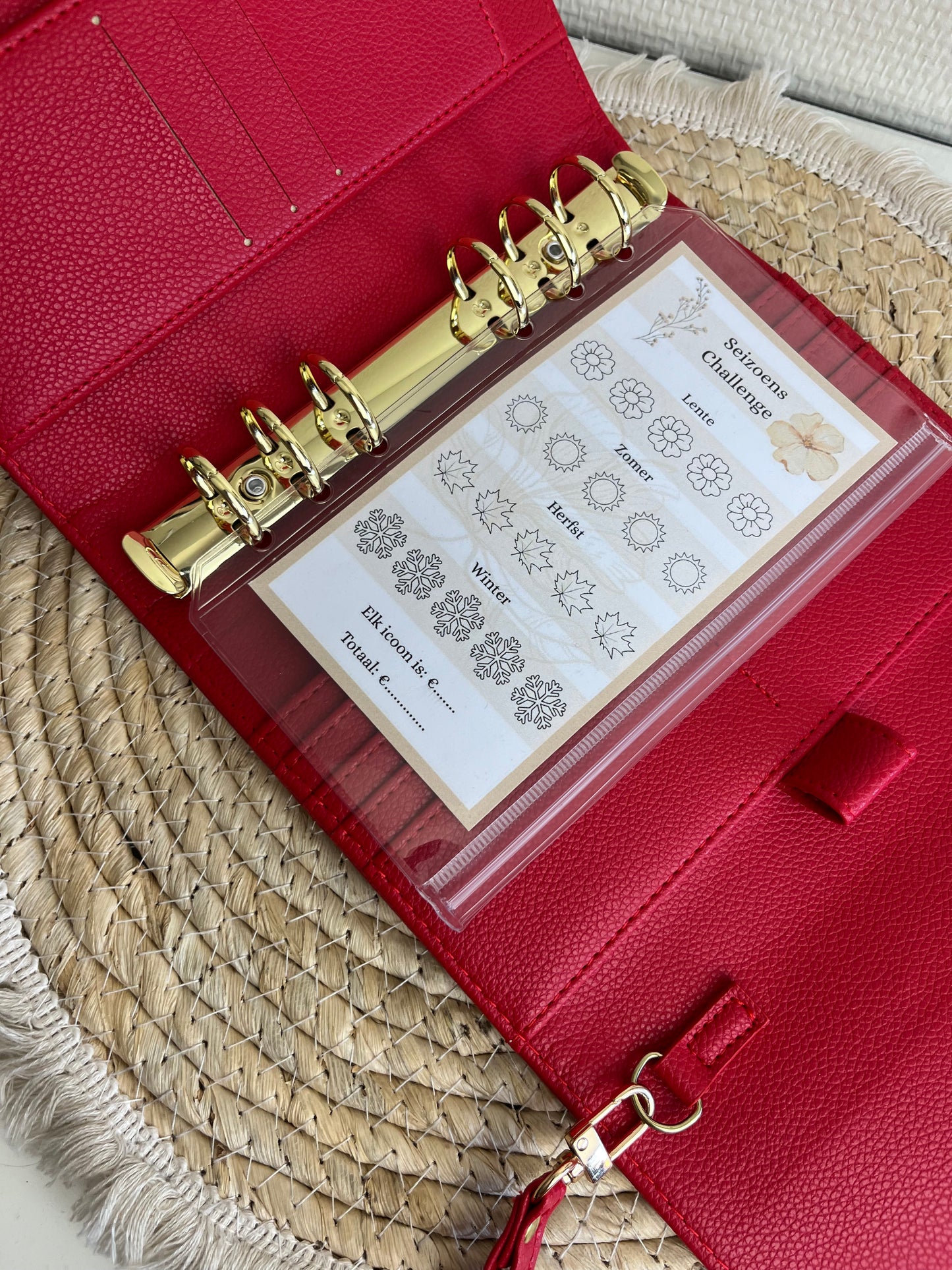 Diva A6 binder rood