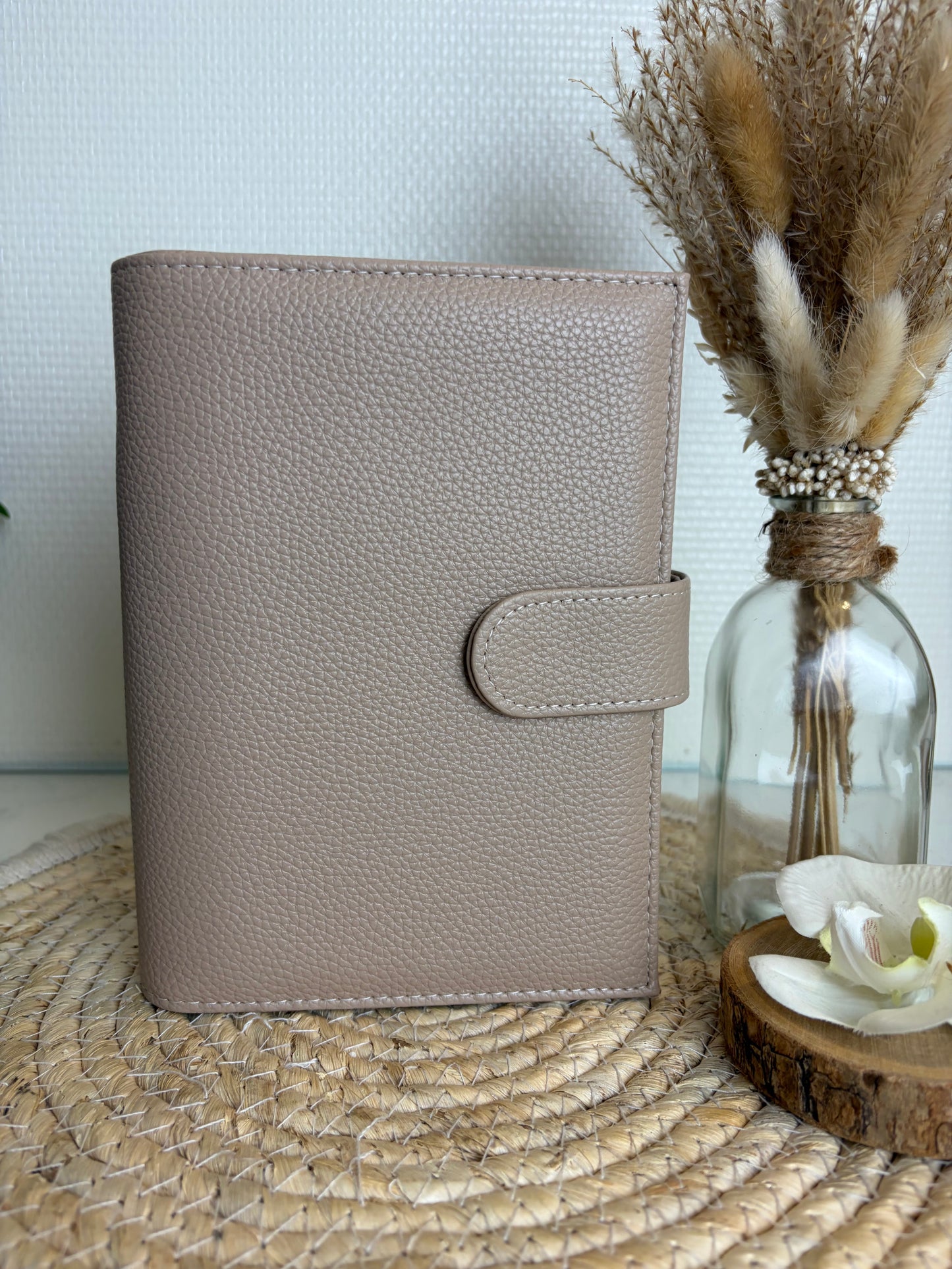 A6 binder dubbele drukknoop taupe