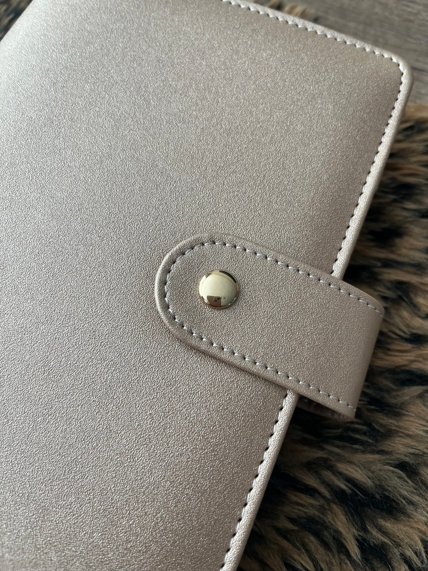 Binder beige metallic goude ringband