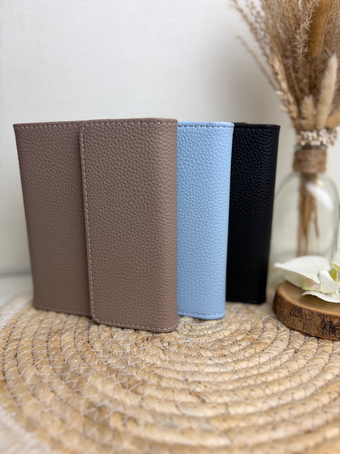 A7 binder classic taupe