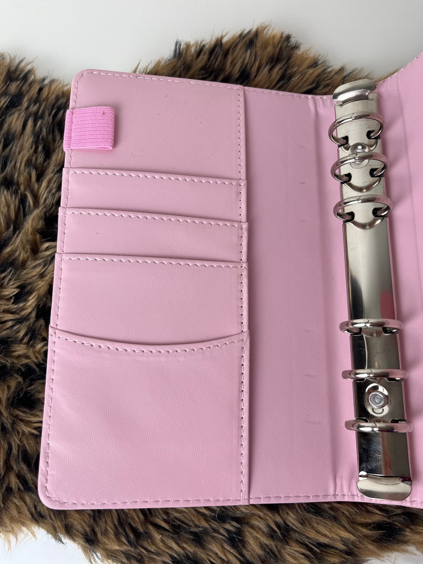 Binder croco roze