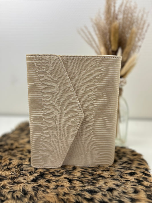 Luxe envelop binder a6 sand