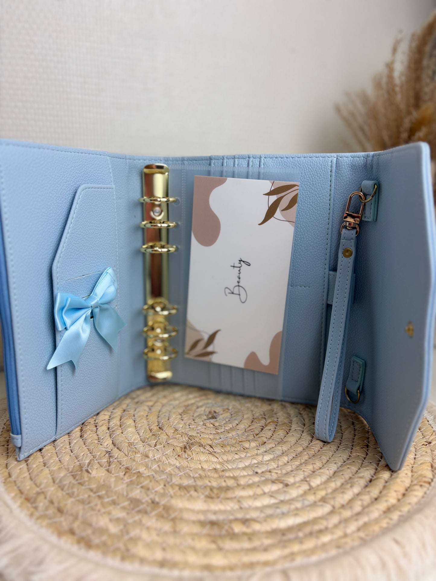 Binder Diva A6 babyblauw