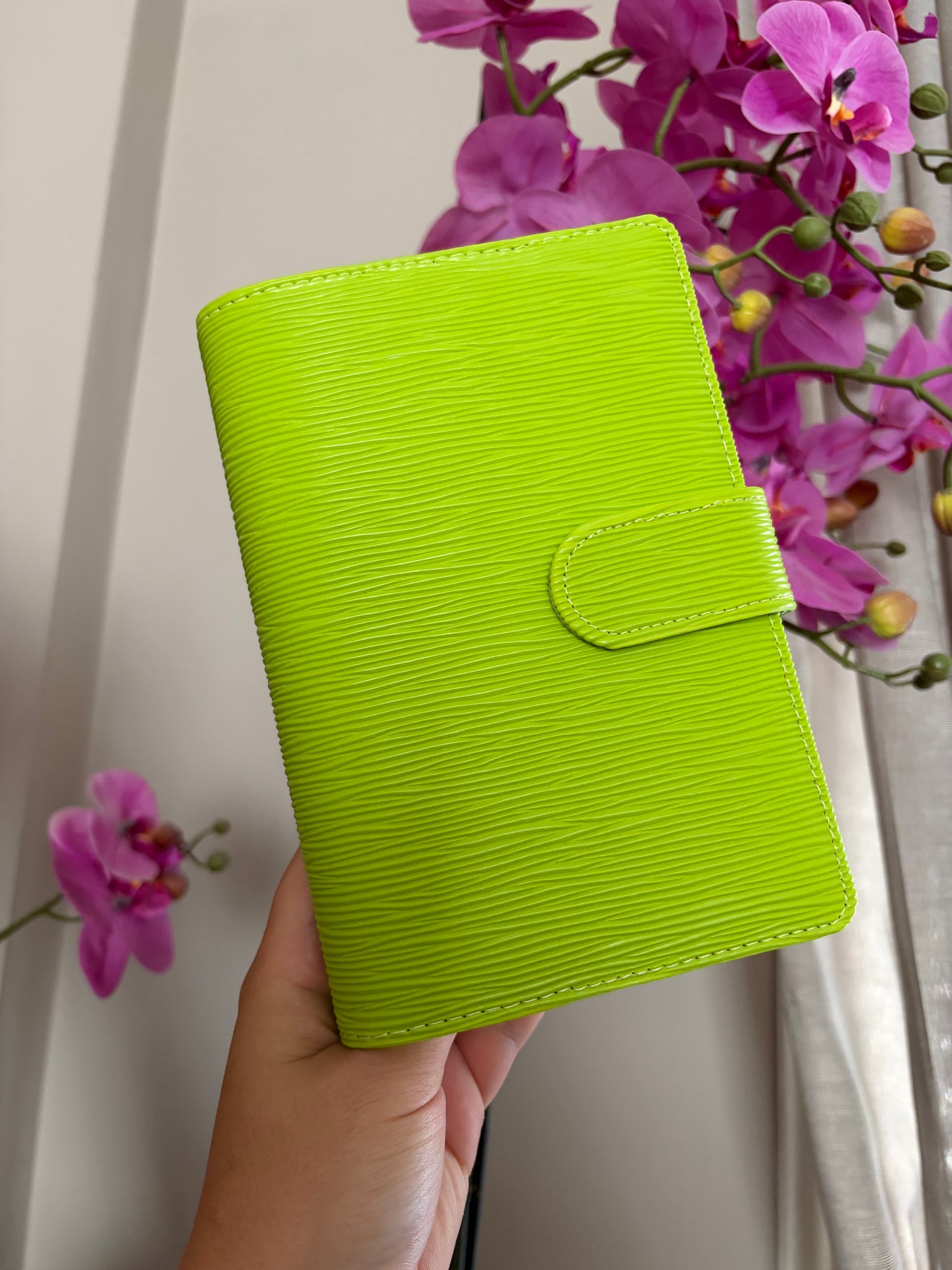 Saffiano binder a6 lime